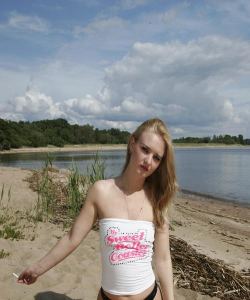 <p class='ppt-number'> 09005 209 909 427</p><p class='ppt-pricing-de'>1,99 Euro/Min. im dt. Festnetz - Mobilnetz ggf. abweichend</p>