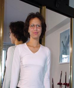 <p class='ppt-number'>09005 209 909 171</p><p class='ppt-pricing-de'>1,99 Euro/Min. im dt. Festnetz - Mobilnetz ggf. abweichend</p>