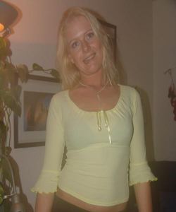 <p class='ppt-number'> 09005 209 909 171</p><p class='ppt-pricing-de'>1,99 Euro/Min. im dt. Festnetz - Mobilnetz ggf. abweichend</p>