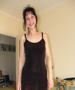 <p class='ppt-number'> 0137 77783 409</p><p class='ppt-pricing-de'>1 €/Anruf MoFu Tarif abweichend</p>